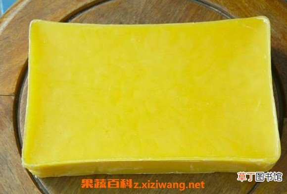 怎样制作蜂蜡 制作蜂蜡的材料和步骤教程