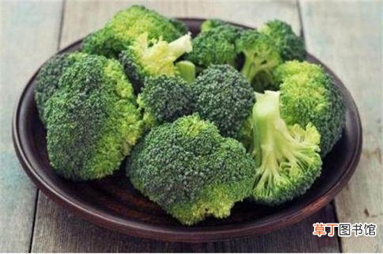 西兰花怎么焯水?西兰花焯水用冷水还是热水