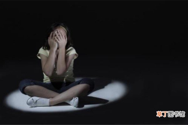 暗恋要不要让对方知道 要根据自己的具体情况来判断