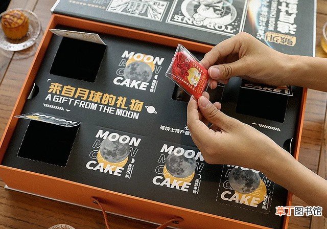 这些中秋月饼礼盒包装设计美翻了 月饼包装盒设计图大全