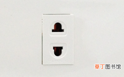 插座里面的灰怎么处理-插座里有灰可以用吗