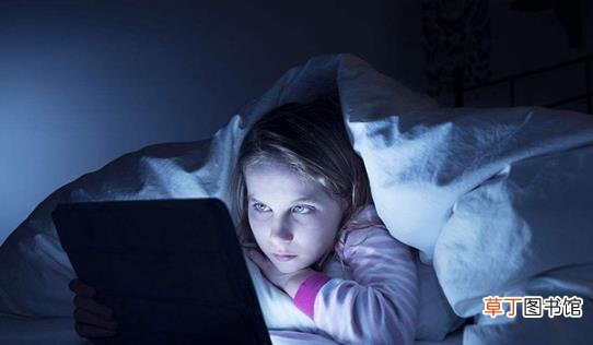 熬夜危害大易提前衰老 晚上睡不着觉应对妙招