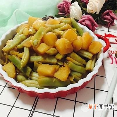 家常土豆炖豆角的做法 土豆炖豆角怎么做最好吃