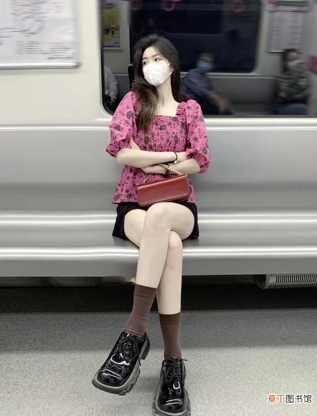 17款当下最火流行发型推荐 2022流行的发型盘点