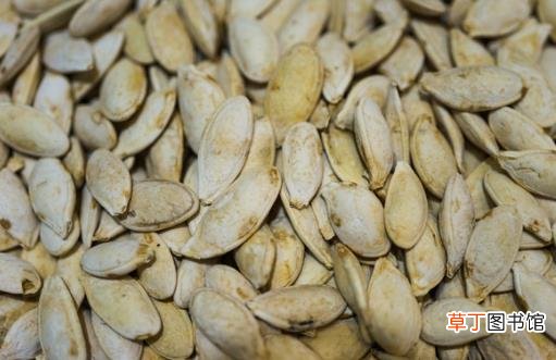 南瓜子的六个健康益处 多吃南瓜子改善免疫系统