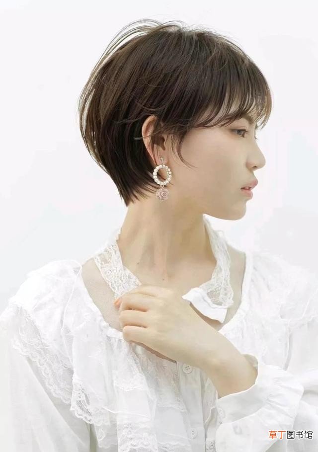 15款最火短发送给大家 短卷发发型图片