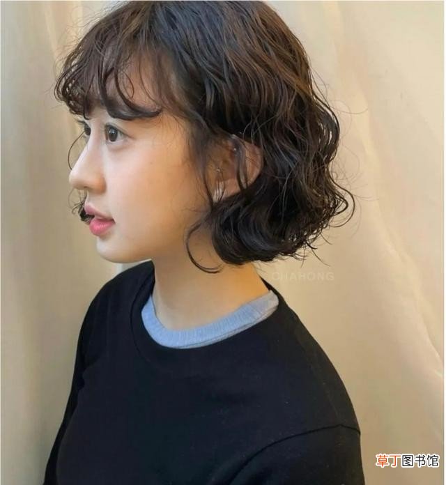15款最火短发送给大家 短卷发发型图片