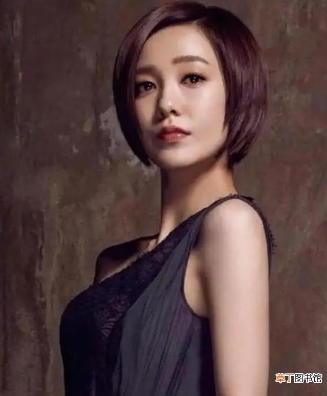 适合30岁女人的短发型 中短发梨花头图片