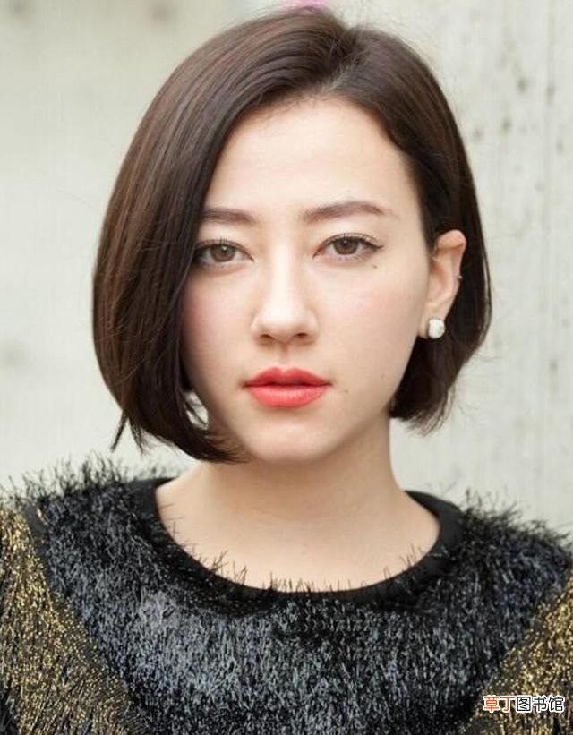 适合30岁女人的短发型 中短发梨花头图片