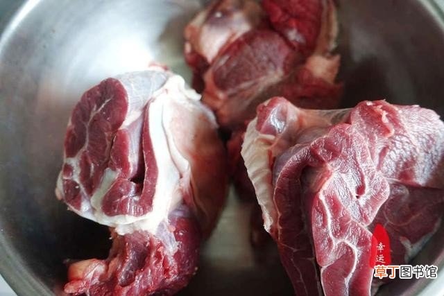 家庭版秘制酱牛肉步骤窍门 高压锅酱牛肉的家常做法