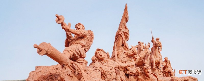 五岭逶迤腾细浪用了什么修辞手法 五岭逶迤腾细浪用了什么手法