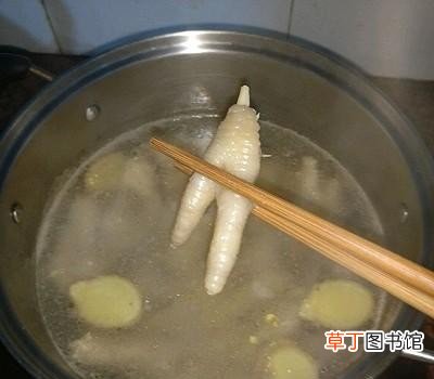 柠檬泡椒凤爪的做法 怎样做柠檬泡椒凤爪