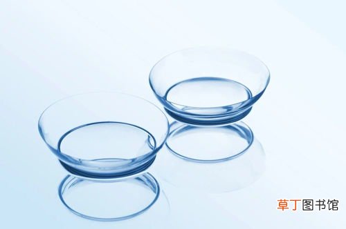 新手小白选购隐形眼镜入门指南 隐形眼镜的缺点