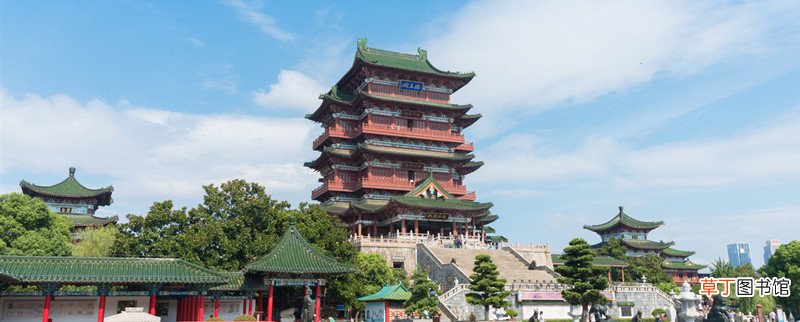 滕王阁序中的滕王阁在哪 滕王阁序中的滕王阁是在什么地方