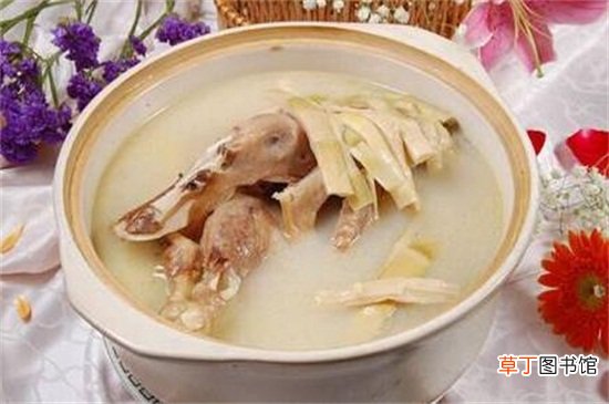 炖鸭汤放四物窍门