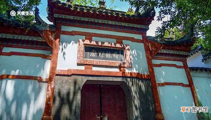 刘备三顾茅庐说明刘备是什么样的人 刘备三顾茅庐刘备品质