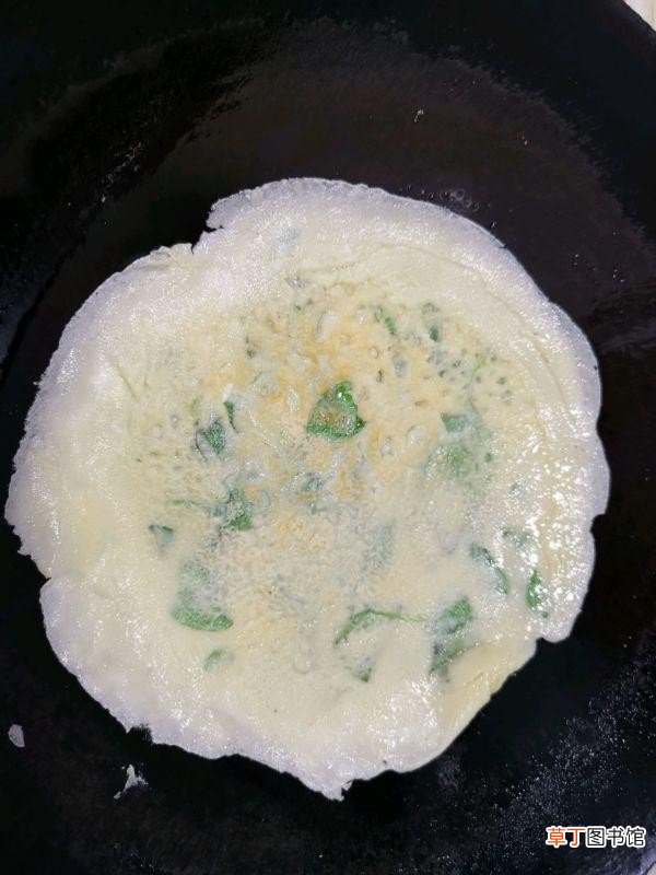 最对胃口的人气家常菜鸡蛋煎饼 摊鸡蛋饼的做法步骤