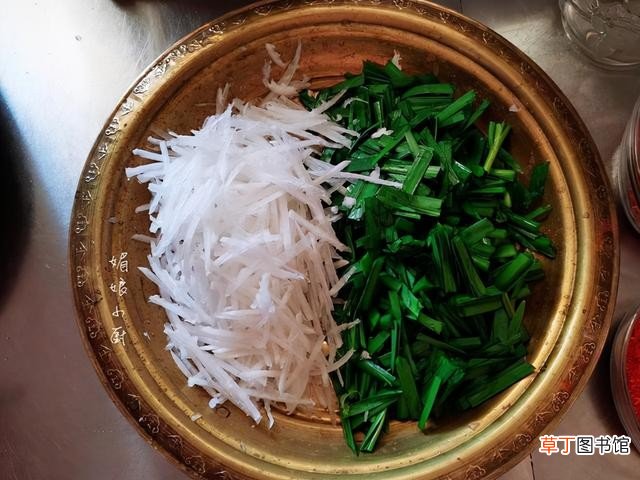 辣白菜简单易学的制作方法 自己在家怎么做辣白菜