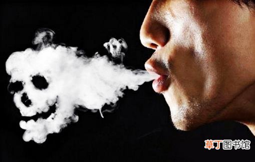 嘴里有怪味暗示肺癌找上你 教你从口臭气味辨别疾病