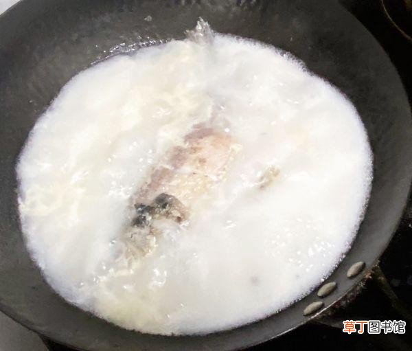 最详细的莴笋炒肉做法分享 正宗莴笋炒肉的家常做法
