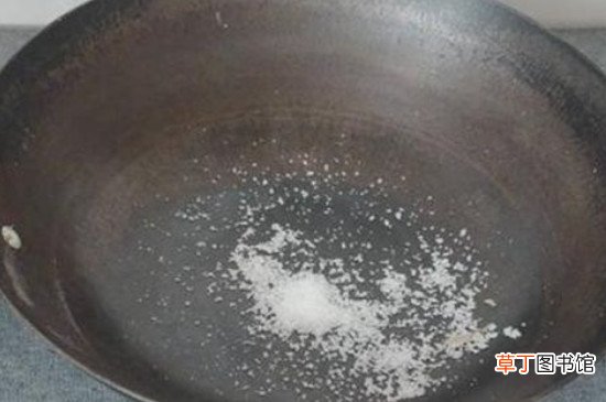 炒锅内壁积碳怎么清理