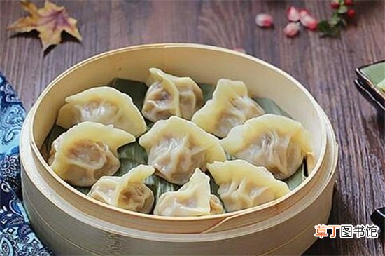 蒸饺粘盘子怎么处理