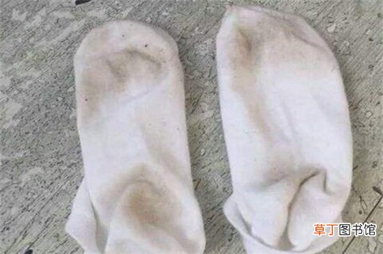 白袜子发黄怎么洗白