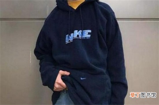 衣服头发渣子怎么清理