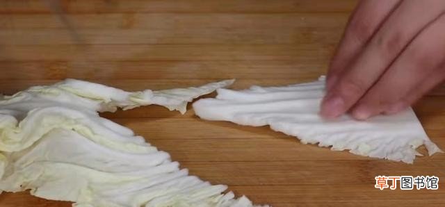 白菜炖豆腐好吃的诀窍分享 豆腐炖白菜的做法步骤