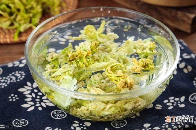 白菜炖豆腐好吃的诀窍分享 豆腐炖白菜的做法步骤