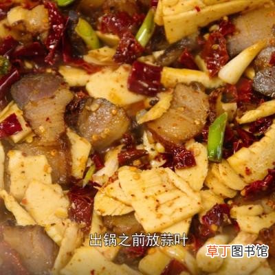 白菜炖豆腐好吃的诀窍分享 豆腐炖白菜的做法步骤