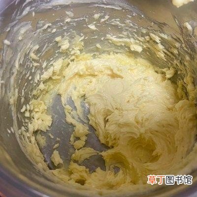 美味烹饪指南之咸蛋黄流心月饼教程 流心月饼的做法及配方