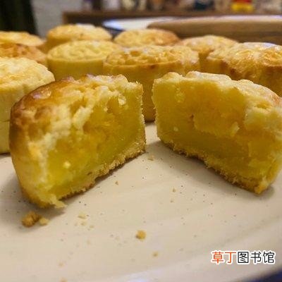 美味烹饪指南之咸蛋黄流心月饼教程 流心月饼的做法及配方