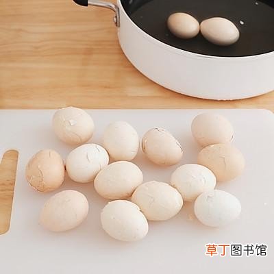 美味烹饪指南之咸蛋黄流心月饼教程 流心月饼的做法及配方