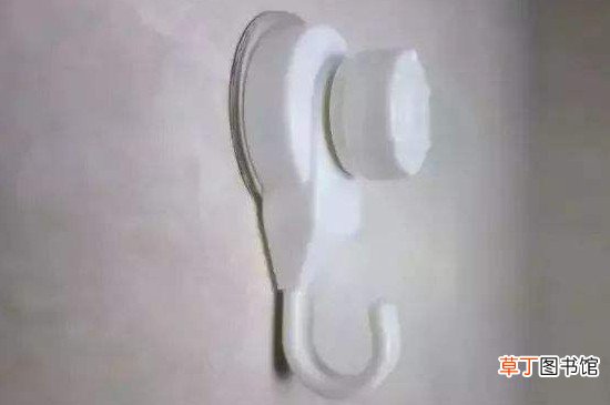 挂钩怎么从墙上弄下来