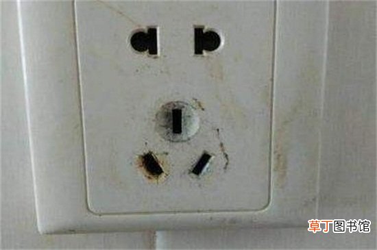 插座进水了还能用吗