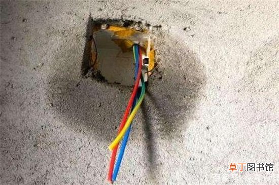 插座进水跳闸了怎么办