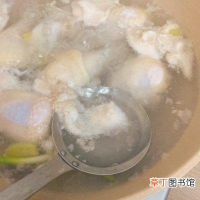 手撕鸡的制作方法(健康卫生的手撕鸡做法步骤）