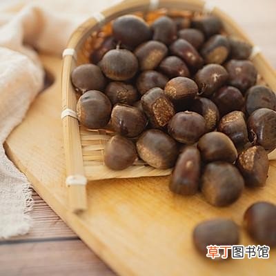 适合在家吃的糖炒栗子做法 炒板栗的方法与步骤