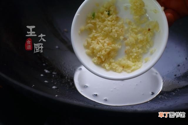 菠菜炒豆腐的制作方法 菠菜豆腐的做法步骤分享
