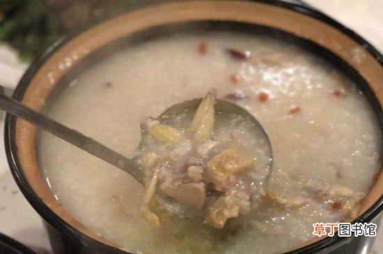 米酒煲鸡要不要放水