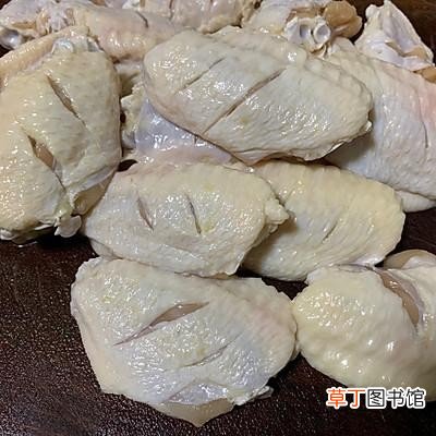 最详细的烤鸡翅中的做法步骤 烤鸡翅的做法教程