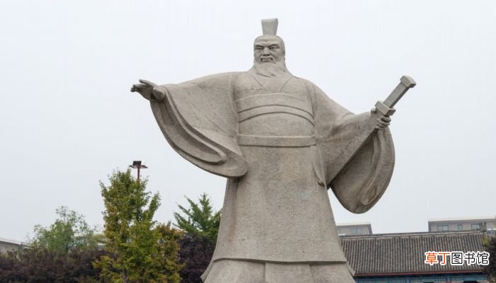 水何澹澹的何是什么意思 水何澹澹的何的意思