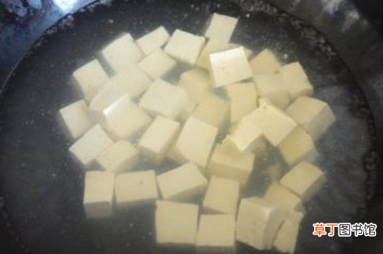 豆腐不焯水可以吃吗
