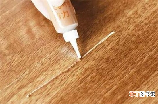 家具划痕快速修复方法