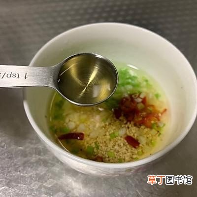 广东常见的水果煲汤清甜好喝 广东木瓜煲汤食谱做法