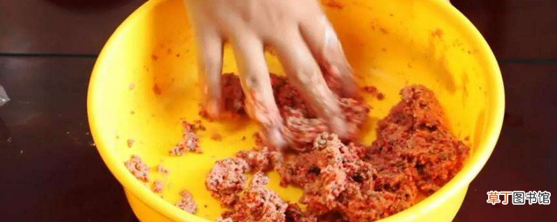 钓白条鱼饵料配方