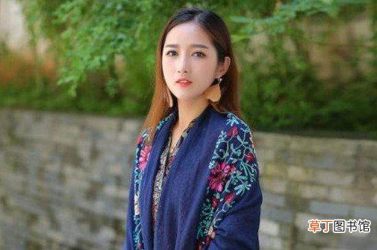 围巾怎么变衣服
