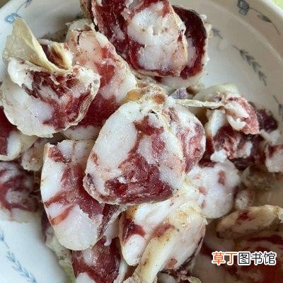 炒香肠怎么做好吃又简单 香肠做法大全家常炒菜