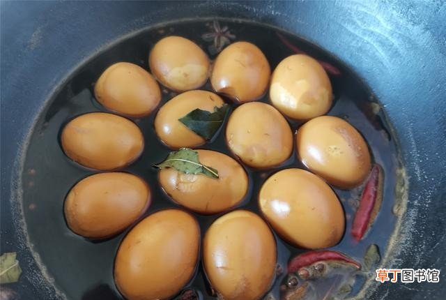 广东人最爱吃的咸鱼茄子煲家常做法 咸鱼茄子煲的做法窍门